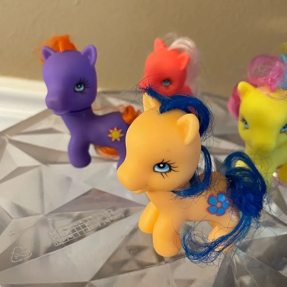 Hi-Go ponies set of 5